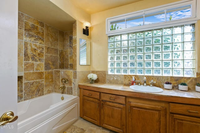 4227 Barryknoll Drive, Los Angeles, CA 90065 — photo 13 of 18