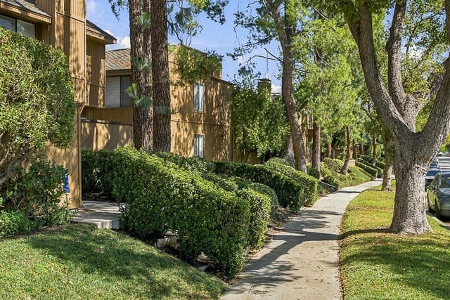 121 Arlington Drive 8, Pasadena, CA 91105 — photo 29 of 30
