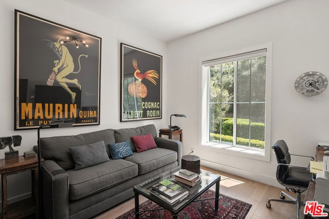 12051 Laurel Terrace Drive, Studio City, CA 91604 — photo 18 of 35