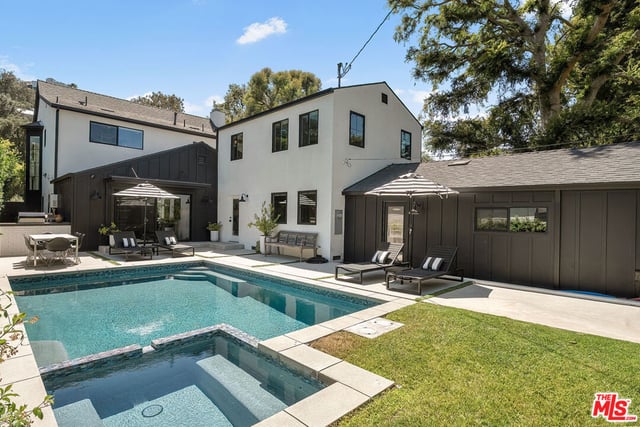 12051 Laurel Terrace Drive, Studio City, CA 91604 — photo 32 of 35