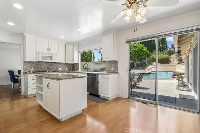 20463 Bermuda Street, Chatsworth, CA 91311 — photo 10 of 43