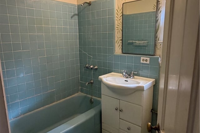 1110 S Los Robles, Pasadena, CA 91106 — photo 2 of 29