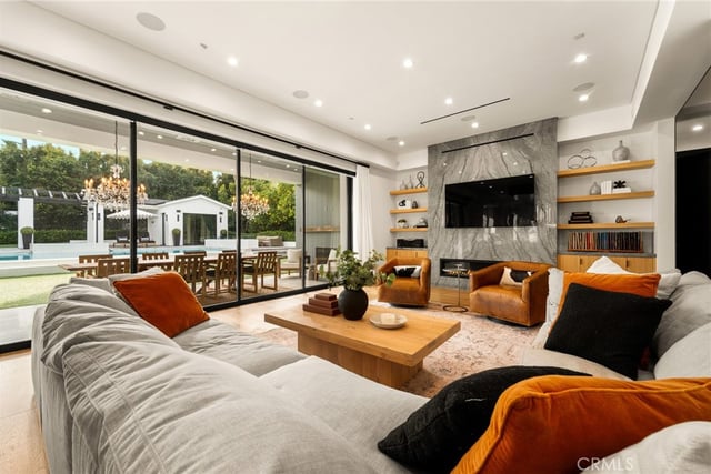 14324 Roblar, Sherman Oaks, CA 91423 — photo 11 of 75