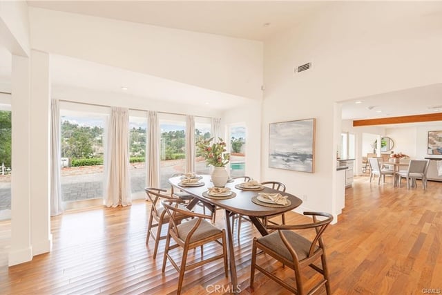 19281 Berclair Ln, Tarzana, CA 91356 — photo 12 of 49