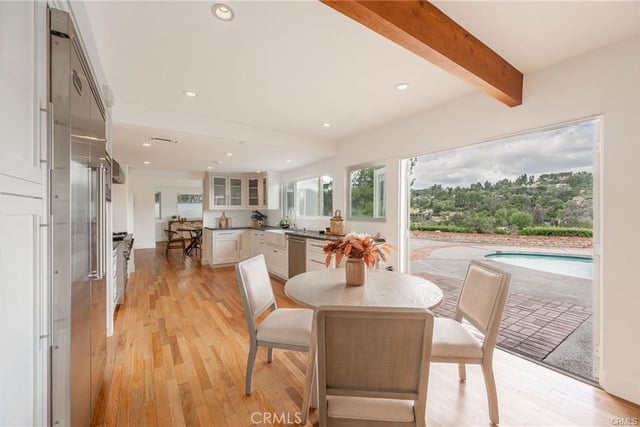 19281 Berclair Ln, Tarzana, CA 91356 — photo 28 of 49
