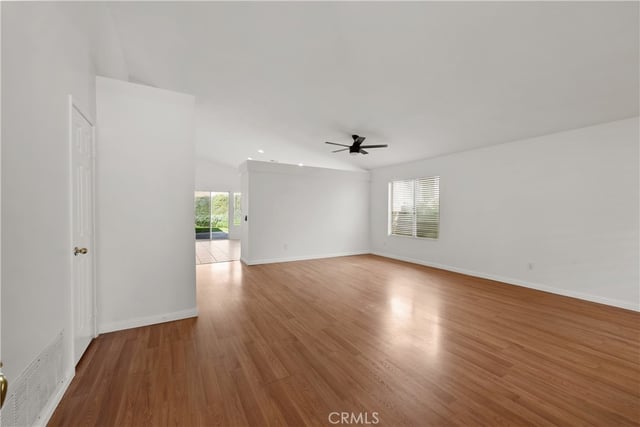 27683 Ron Ridge, Saugus, CA 91350 — photo 3 of 46