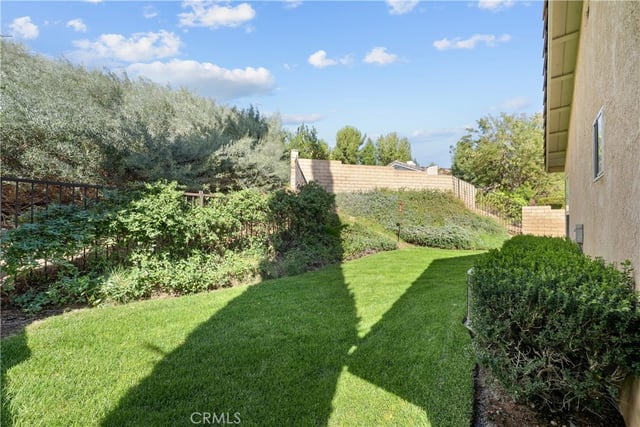 27683 Ron Ridge, Saugus, CA 91350 — photo 37 of 46