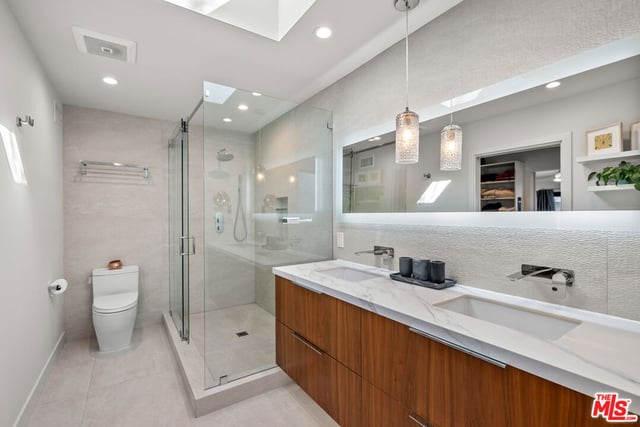11358 Hendley Drive, Studio City, CA 91604 — photo 12 of 23