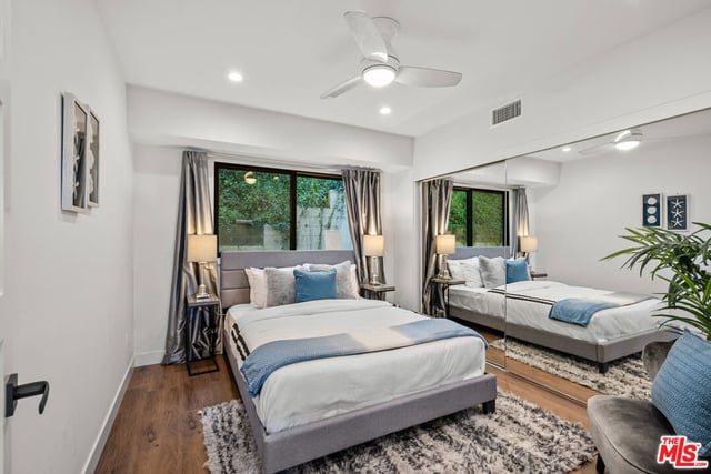 11358 Hendley Drive, Studio City, CA 91604 — photo 13 of 23