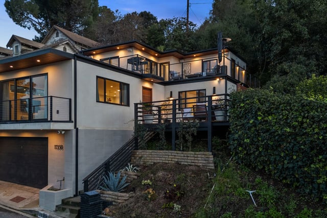 11358 Hendley Drive, Studio City, CA 91604 — photo 2 of 23