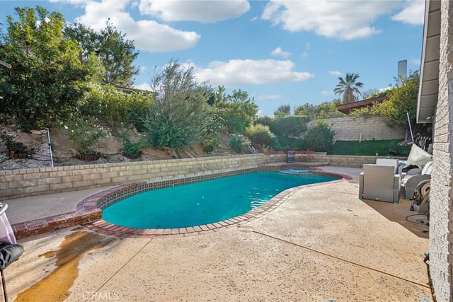 23128 Calvello Drive, Valencia, CA 91354 — photo 34 of 48