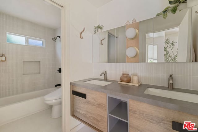 3174 Weldon Avenue, Los Angeles, CA 90065 — photo 12 of 30