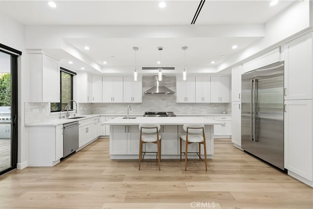 251 S Griffith Park, Burbank, CA 91506 — photo 16 of 65