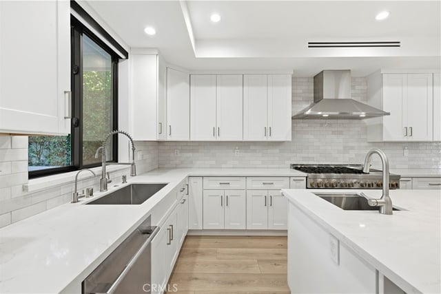 251 S Griffith Park, Burbank, CA 91506 — photo 18 of 65