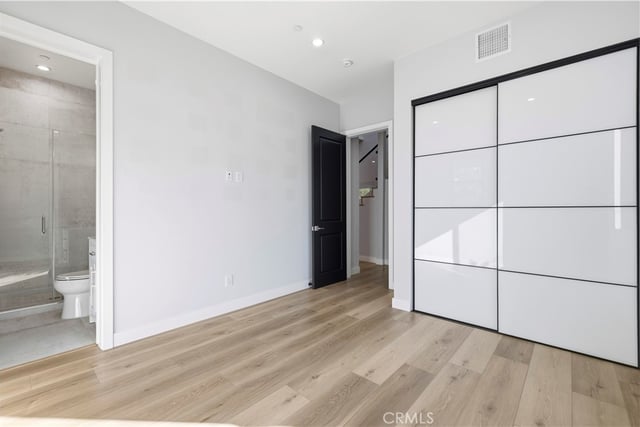 251 S Griffith Park, Burbank, CA 91506 — photo 28 of 65