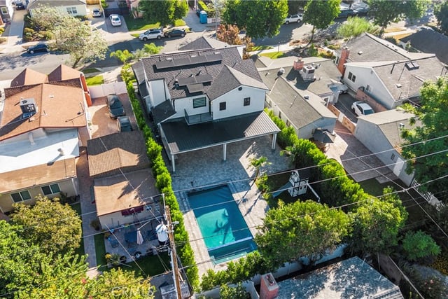 251 S Griffith Park, Burbank, CA 91506 — photo 3 of 65