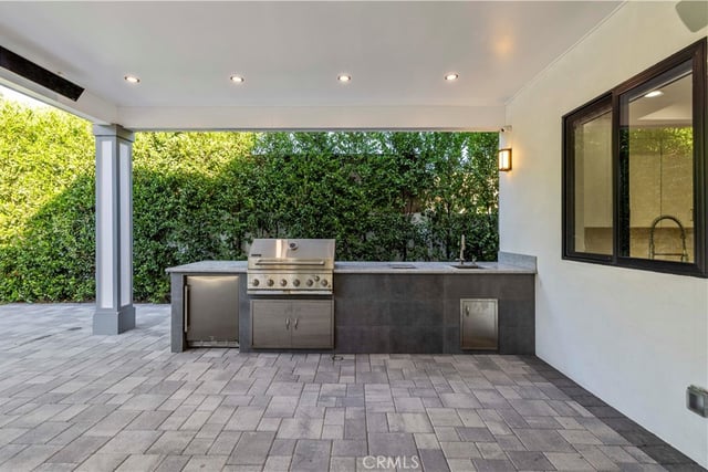 251 S Griffith Park, Burbank, CA 91506 — photo 63 of 65