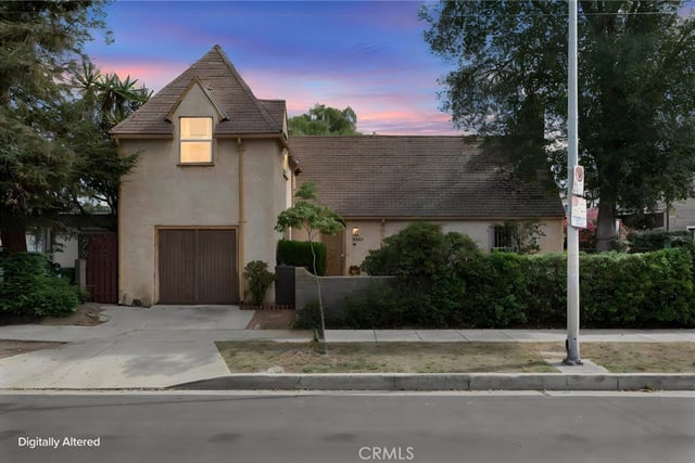 2020 S Gramercy, Los Angeles, CA 90018 — photo 2 of 44