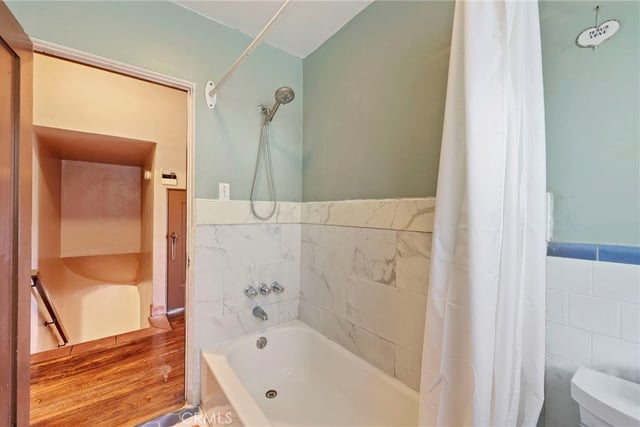 2020 S Gramercy, Los Angeles, CA 90018 — photo 23 of 44