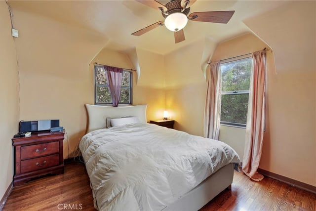 2020 S Gramercy, Los Angeles, CA 90018 — photo 24 of 44