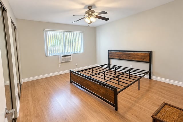 17900 Sherman 504, Reseda, CA 91335 — photo 6 of 11