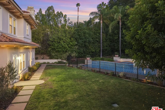 3815 Marfield Avenue, Tarzana, CA 91356 — photo 43 of 48