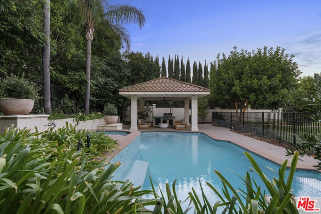 3815 Marfield Avenue, Tarzana, CA 91356 — photo 44 of 48