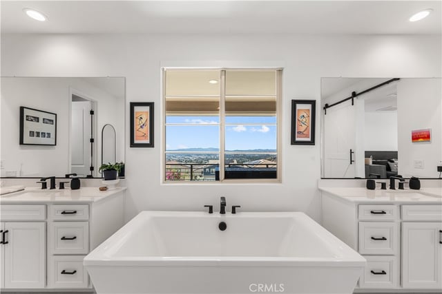 21212 Rockview Terrace, Chatsworth, CA 91311 — photo 16 of 36