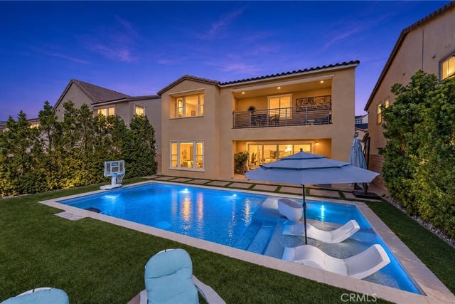 21212 Rockview Terrace, Chatsworth, CA 91311 — photo 2 of 36
