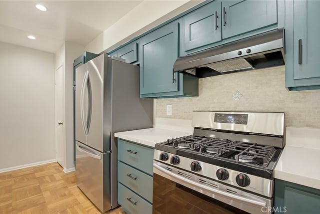 6525 La Mirada, Los Angeles, CA 90038 — photo 25 of 31