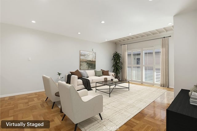 6525 La Mirada, Los Angeles, CA 90038 — photo 4 of 31