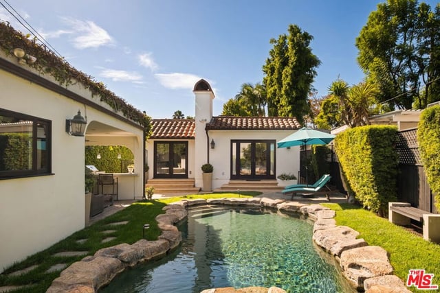 548 Huntley Drive, Los Angeles, CA 90048 — photo 23 of 31