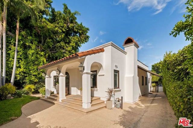 548 Huntley Drive, Los Angeles, CA 90048 — photo 29 of 31