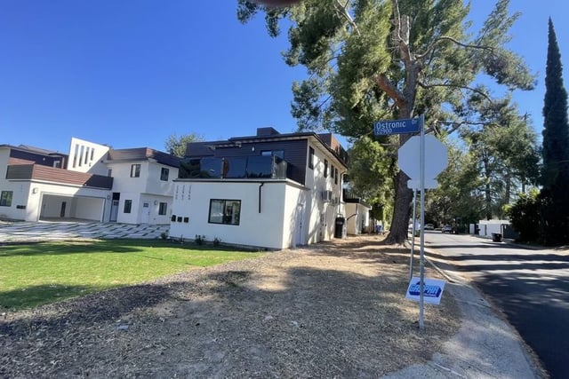 22960 Ostronic Drive, Los Angeles, CA 91367 — photo 18 of 35
