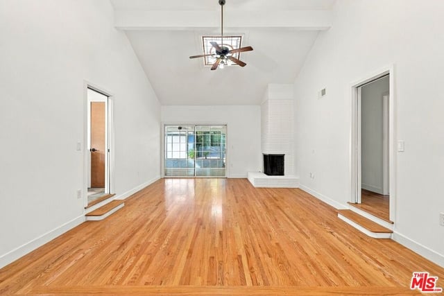 6107 Longridge Avenue, Van Nuys, CA 91401 — photo 12 of 29