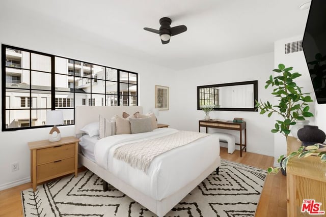 202 San Vicente Boulevard 12, Santa Monica, CA 90402 — photo 18 of 21