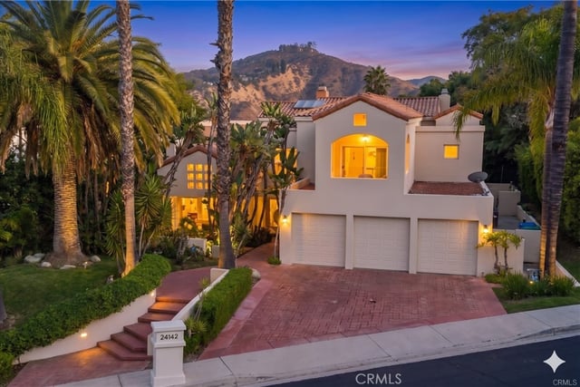 24142 Park Riviera, Calabasas, CA 91302 — photo 2 of 21