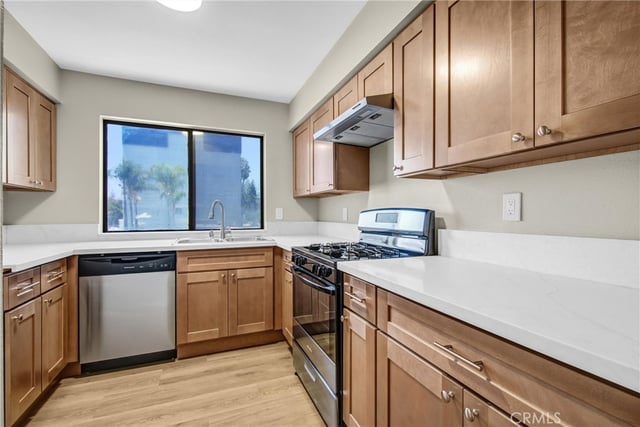 8221 Langdon Avenue 207, Van Nuys, CA 91406 — photo 17 of 22