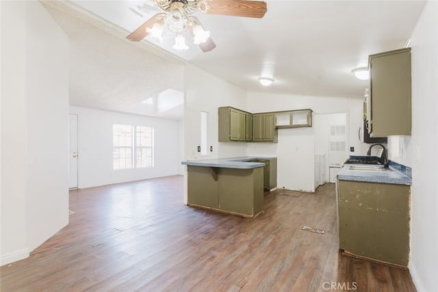 23450 Newhall Avenue 79, Newhall, CA 91321 — photo 14 of 28