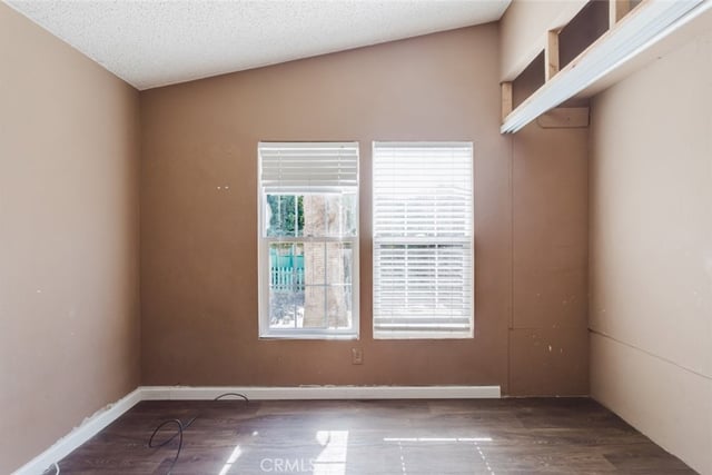 23450 Newhall Avenue 79, Newhall, CA 91321 — photo 18 of 28
