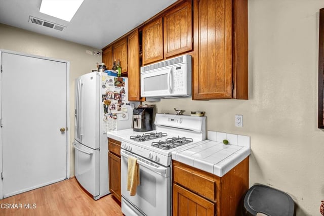 1933 Stow Street, Simi Valley, CA 93063 — photo 10 of 40