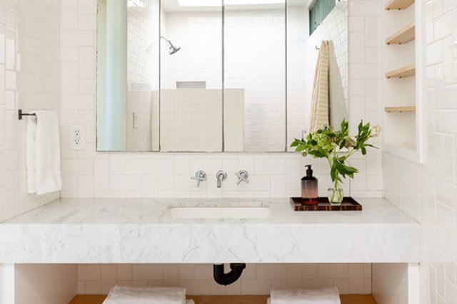 11526 Laurelcrest Drive, Studio City, CA 91604 — photo 18 of 35