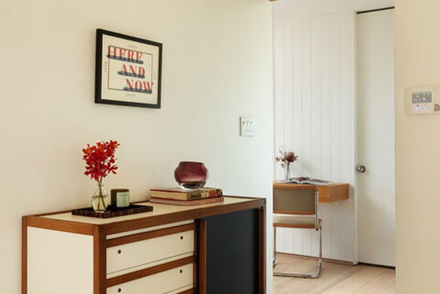 11526 Laurelcrest Drive, Studio City, CA 91604 — photo 32 of 35