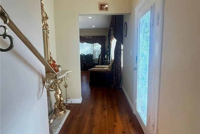 3100 Charing Cross Rd, Glendale, CA 91206 — photo 17 of 44