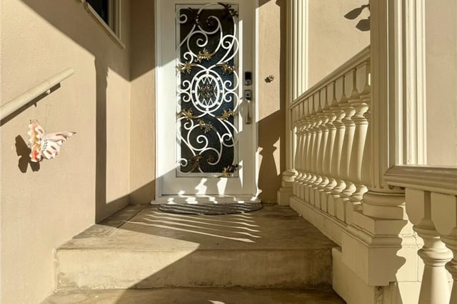 3100 Charing Cross Rd, Glendale, CA 91206 — photo 9 of 44