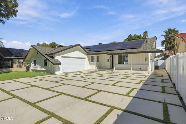 8334 Gladbeck Avenue, Northridge, CA 91324 — photo 3 of 43