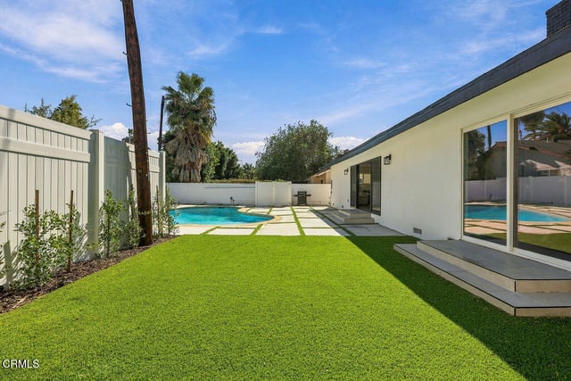 8334 Gladbeck Avenue, Northridge, CA 91324 — photo 40 of 43