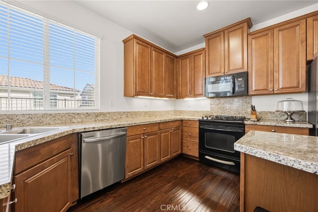 28380 Camino Del Arte Drive, Valencia, CA 91354 — photo 12 of 51