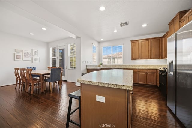 28380 Camino Del Arte Drive, Valencia, CA 91354 — photo 15 of 51