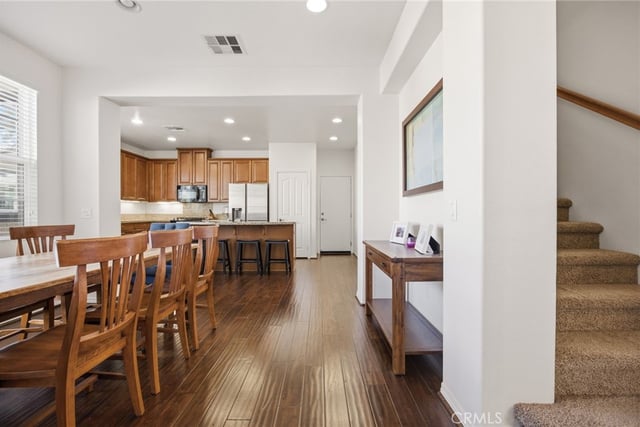 28380 Camino Del Arte Drive, Valencia, CA 91354 — photo 5 of 51